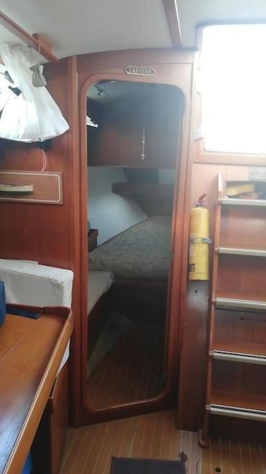 Boat-Apartamento Flotante Cadiz.. La Juanita Arroyo Exteriör bild