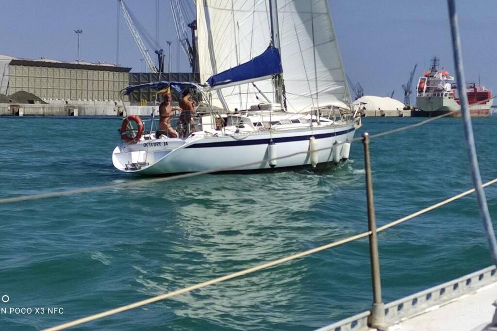 Boat-Apartamento Flotante Cadiz.. La Juanita Arroyo Exteriör bild