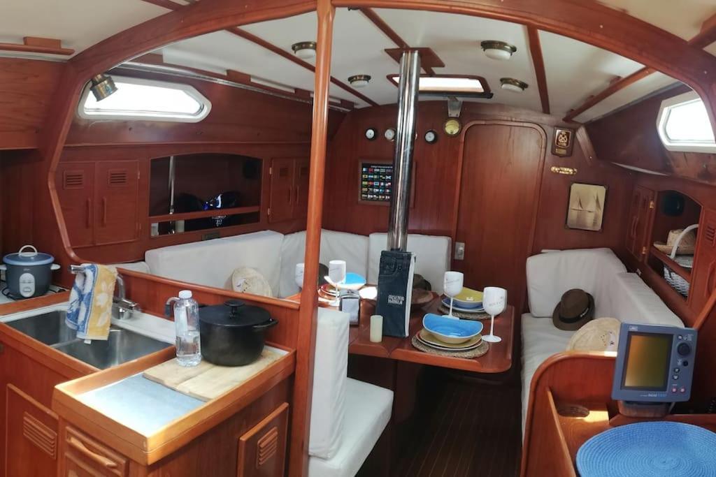 Boat-Apartamento Flotante Cadiz.. La Juanita Arroyo Exteriör bild