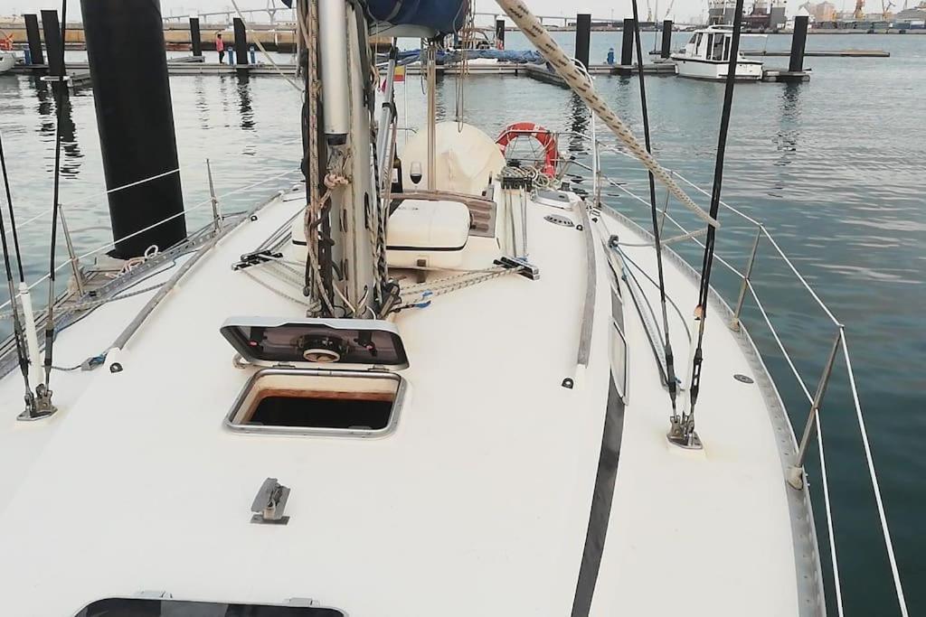 Boat-Apartamento Flotante Cadiz.. La Juanita Arroyo Exteriör bild
